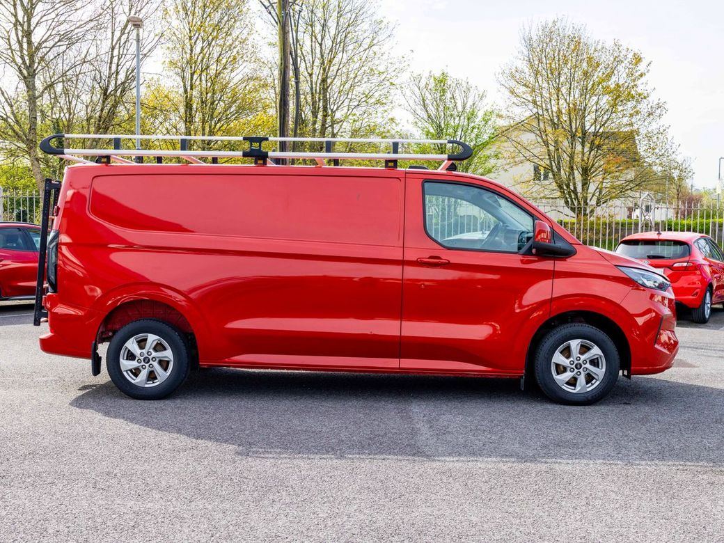 2025 Ford Transit Custom