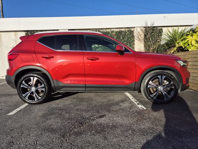 2022 Volvo XC40