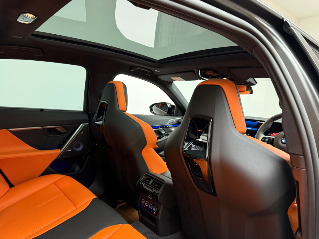 2025 BMW M5