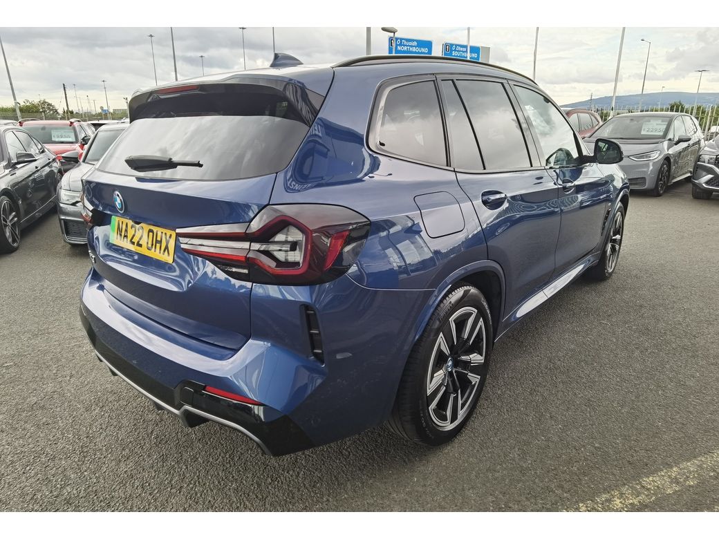 2022 BMW iX3