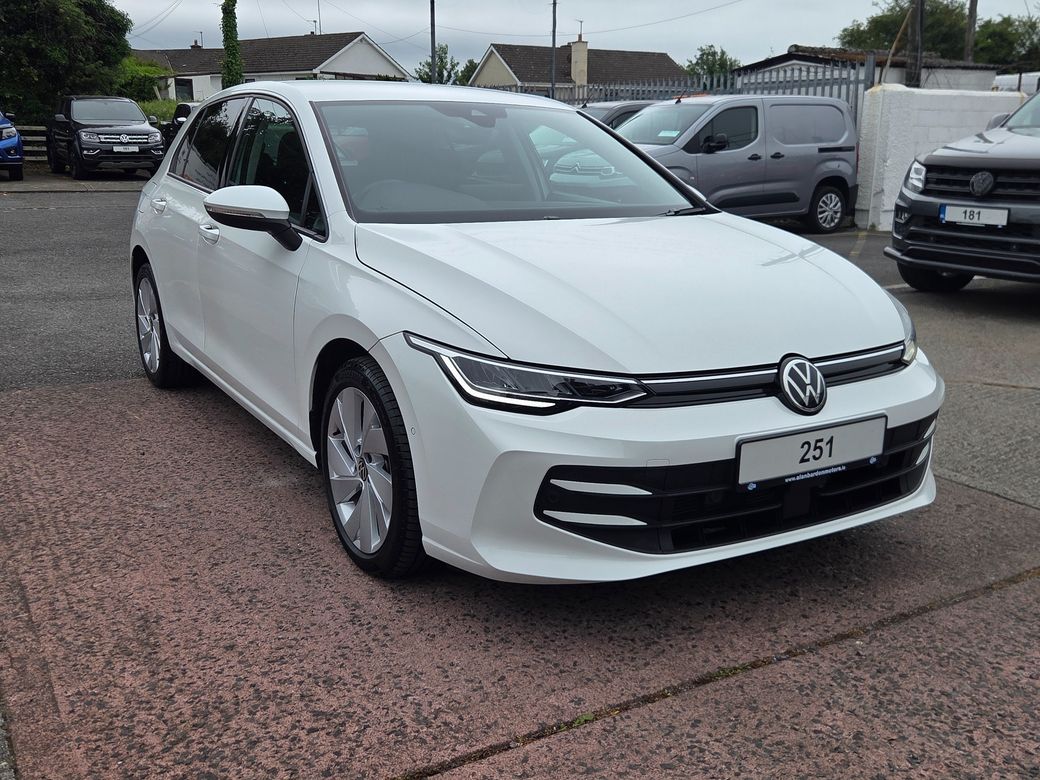 2025 Volkswagen Golf