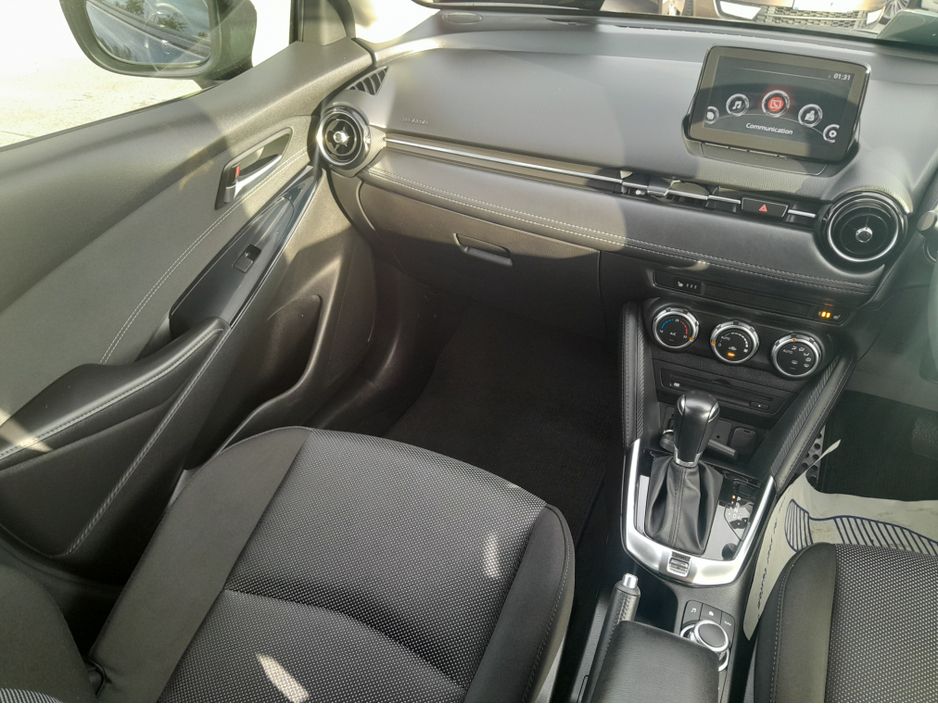 2017 Mazda Mazda2