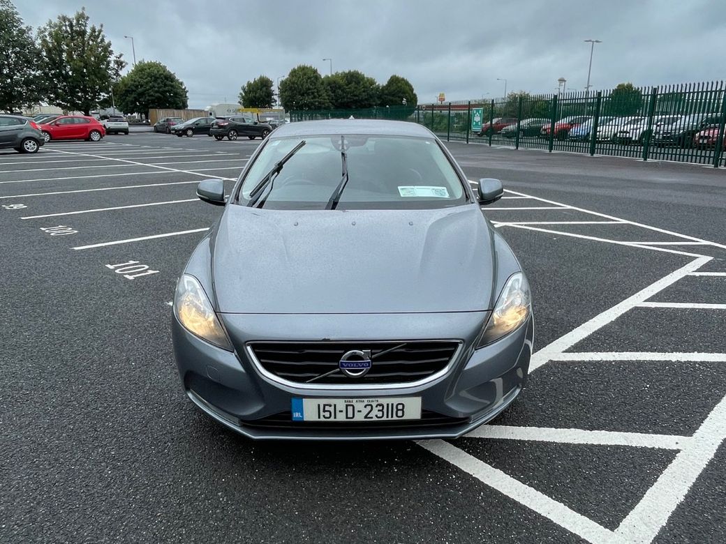 2015 Volvo V40