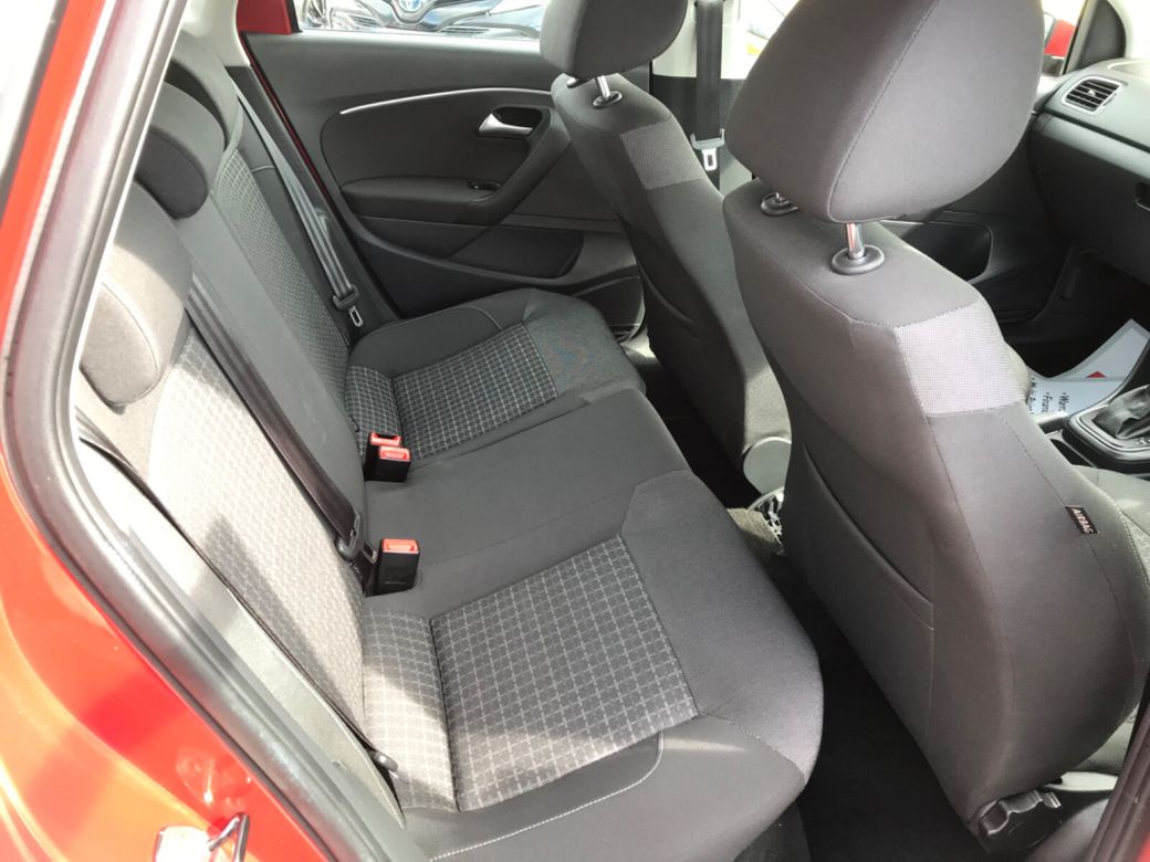 2014 Volkswagen Polo