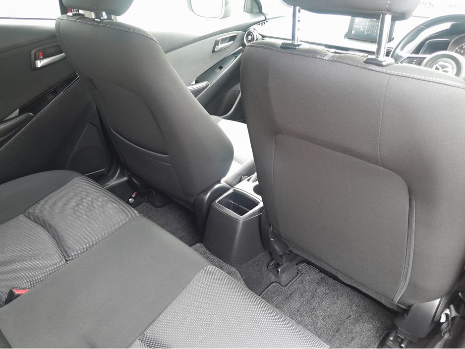 2017 Mazda Demio