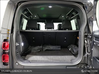 2025 Land Rover Defender