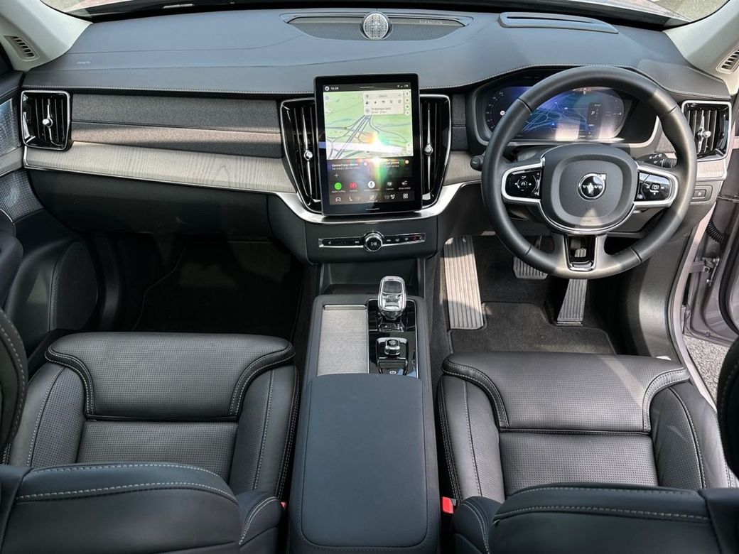 2025 Volvo XC90
