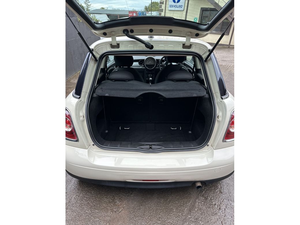 2011 Mini Hatch