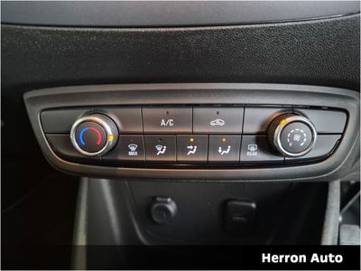 2021 Opel Crossland X