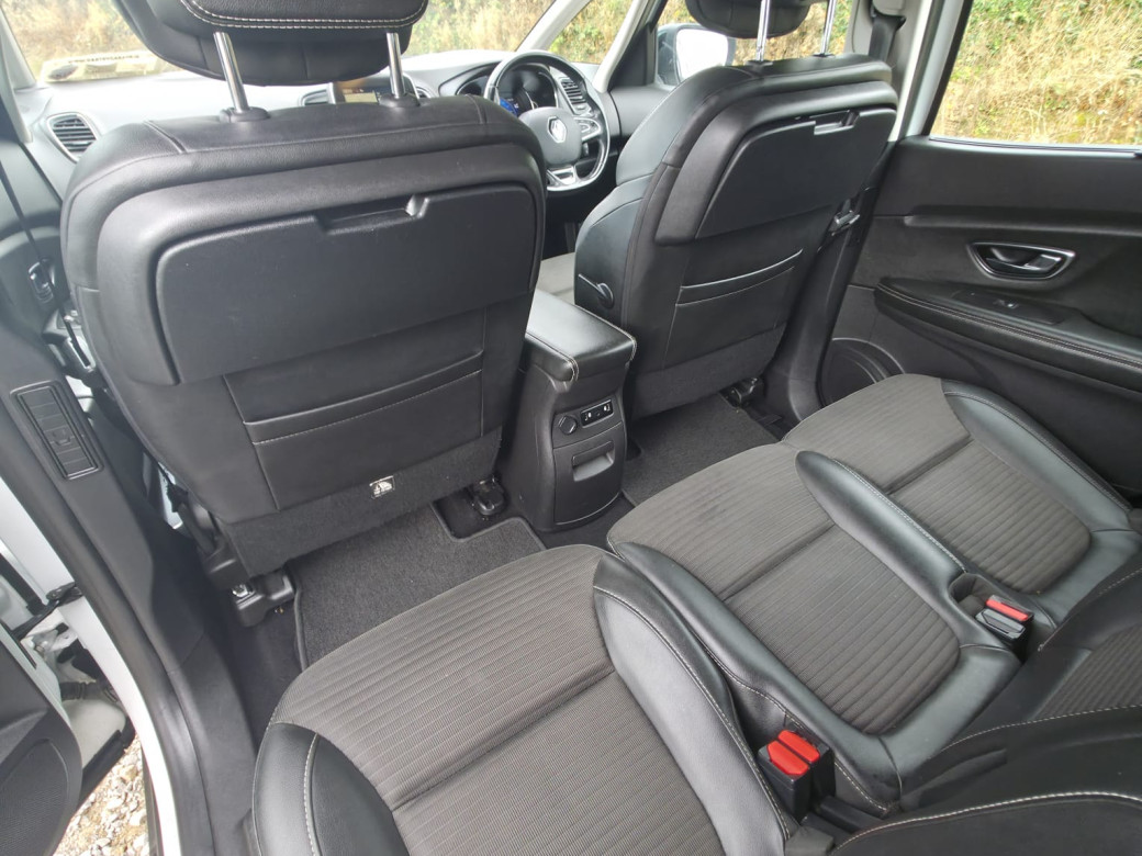 2017 Renault Scenic