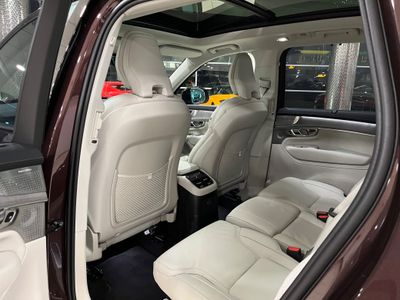 2025 Volvo XC90
