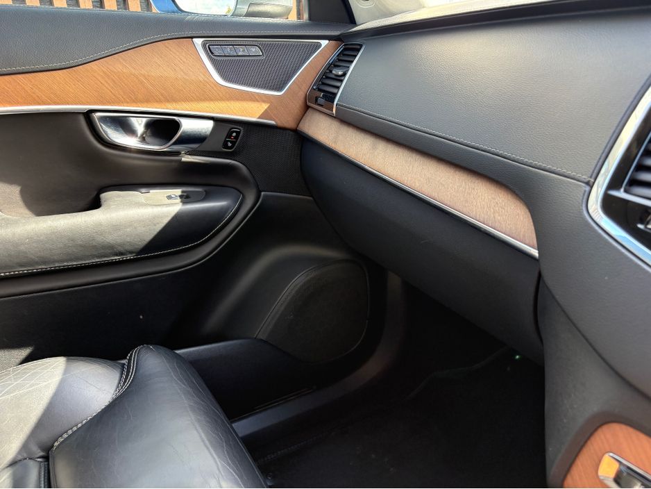 2019 Volvo XC90