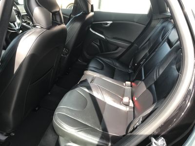 2018 Volvo V40