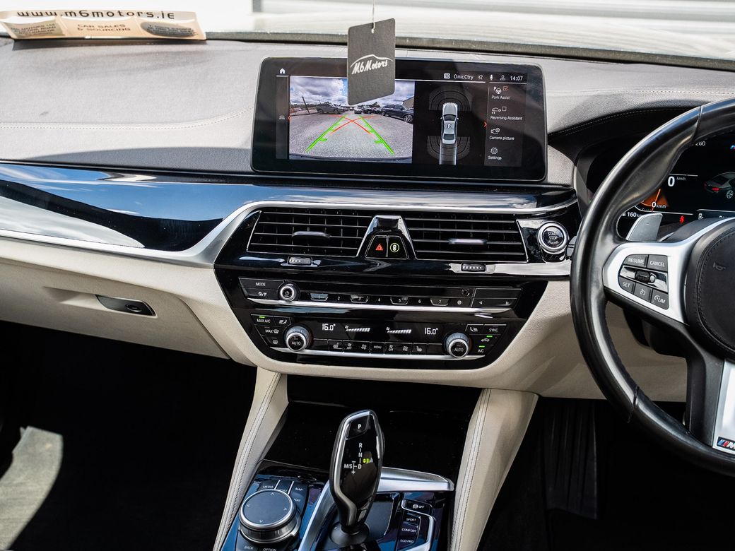 2021 BMW 5 Series