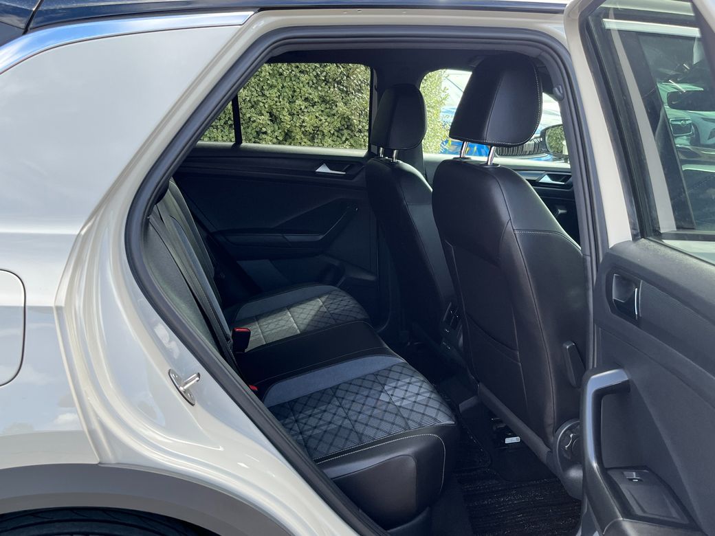 2023 Volkswagen T-Roc