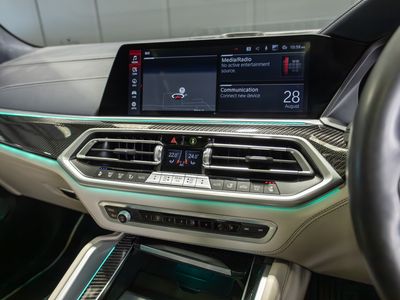 2023 BMW X5