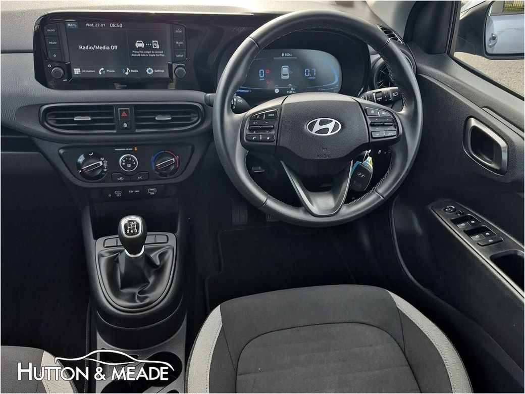 2024 Hyundai i10
