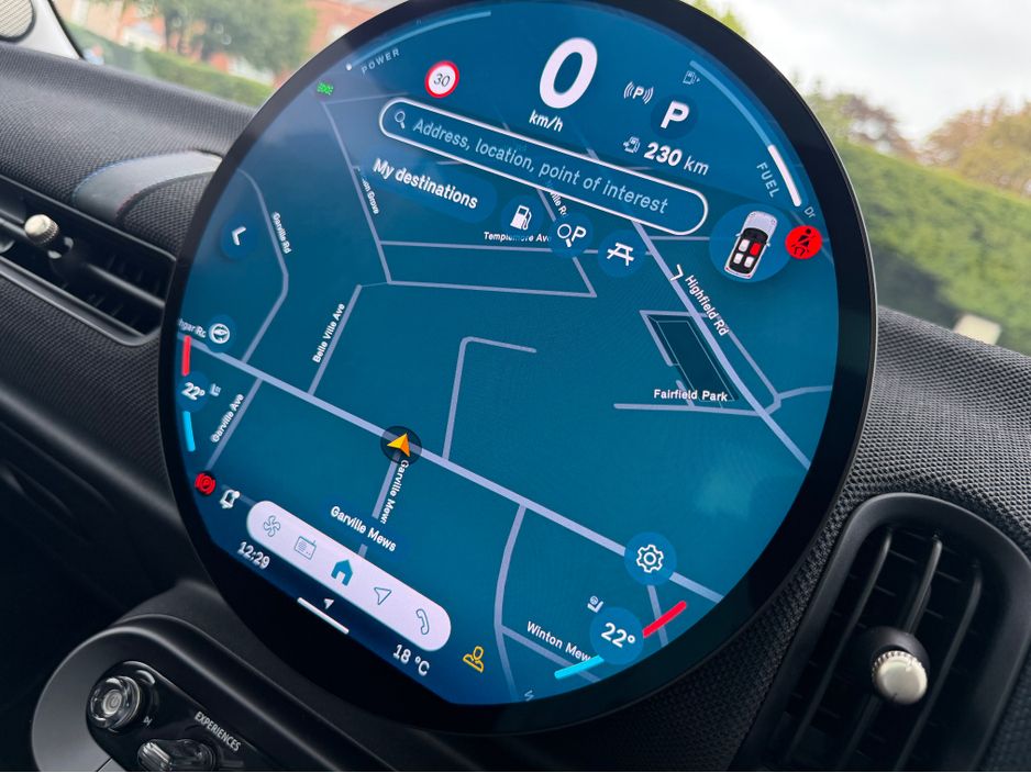 2024 Mini Hatch