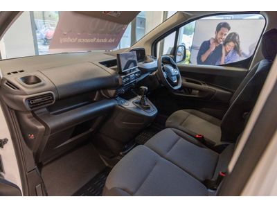 2026 Peugeot Partner