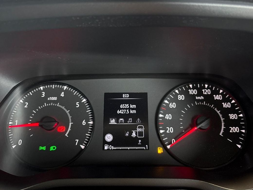 2025 Renault Trafic