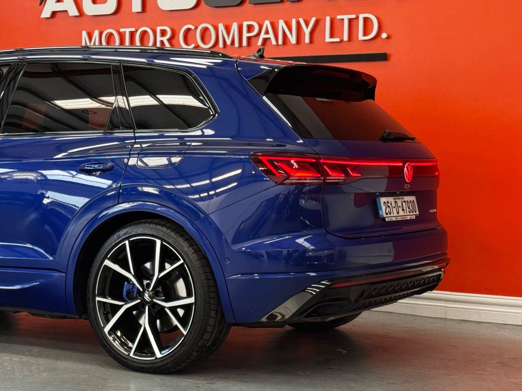 2025 Volkswagen Touareg