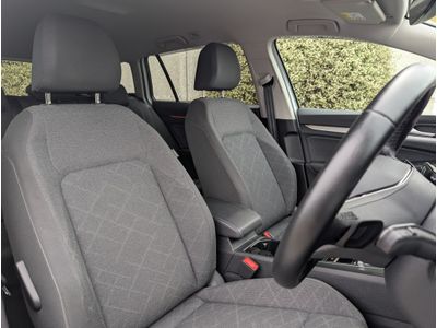 2023 Volkswagen Golf