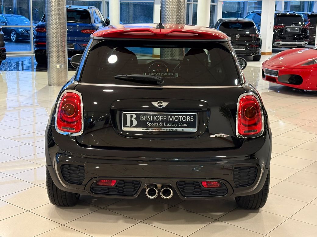 2016 Mini Hatch