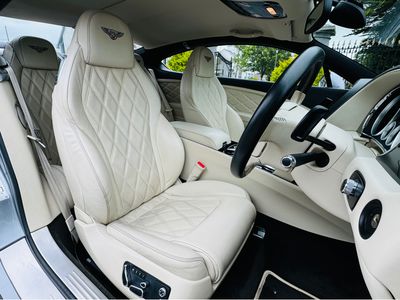 2015 Bentley Continental