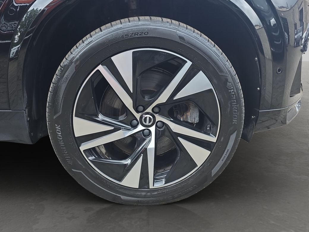 2022 Volvo XC90