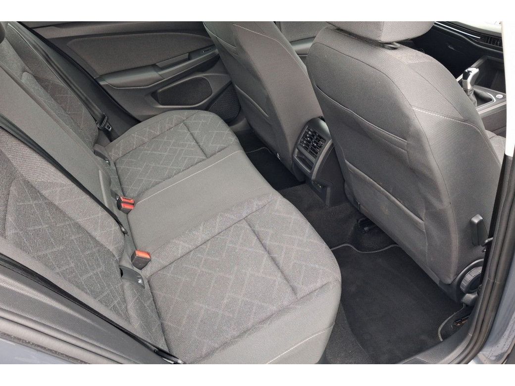 2023 Volkswagen Golf