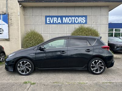 2016 Toyota Auris