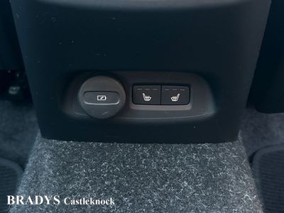 2023 Volvo XC40