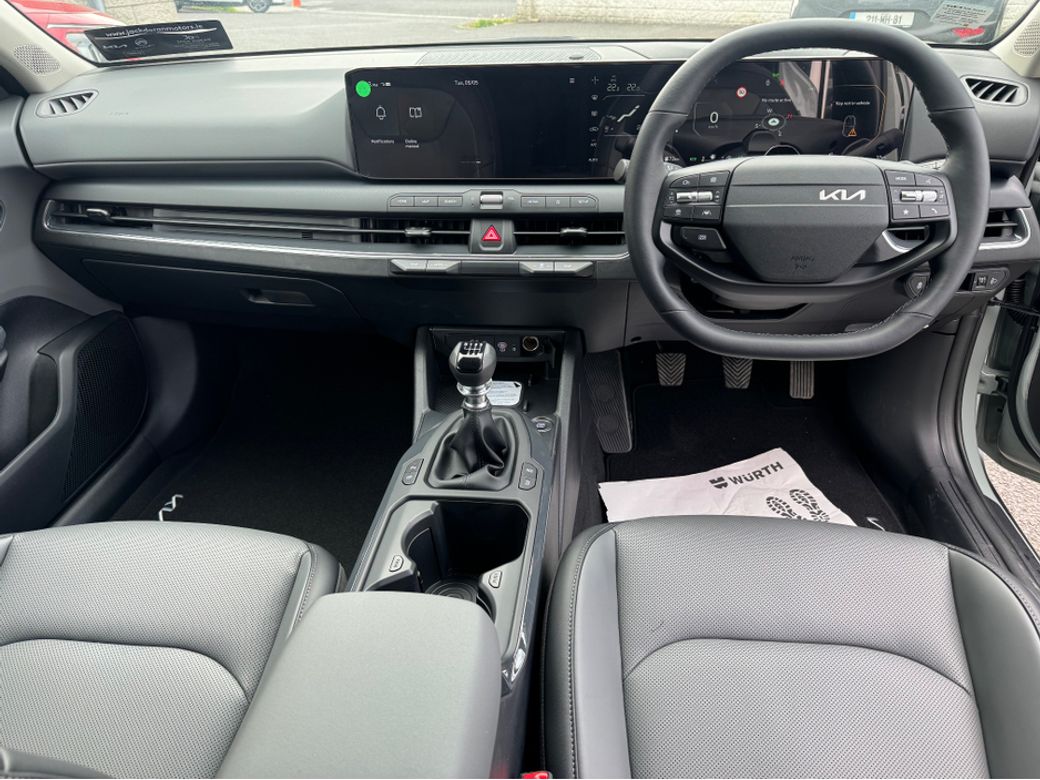2026 Kia K4