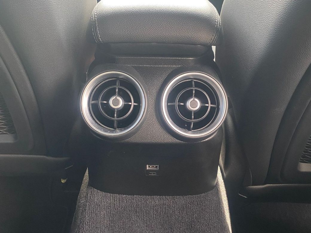 2025 Alfa Romeo Giulia