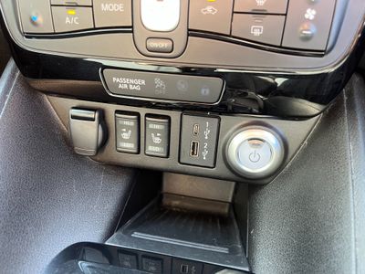 2024 Nissan Leaf