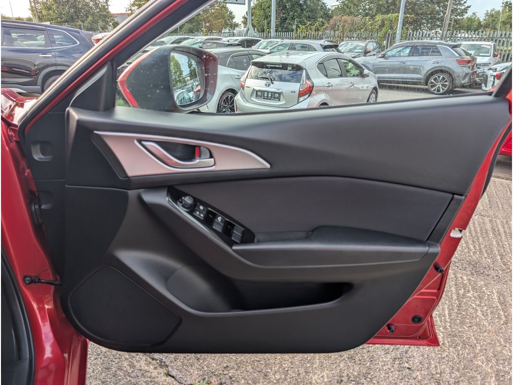2019 Mazda Axela