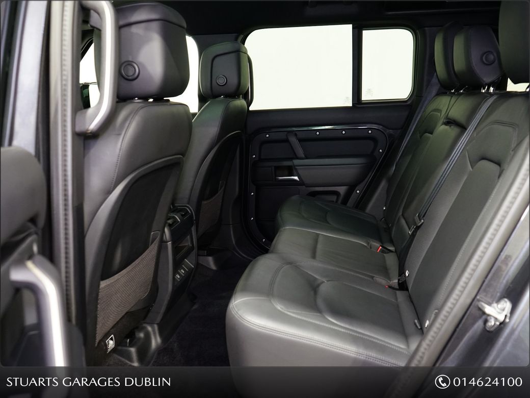 2025 Land Rover Defender