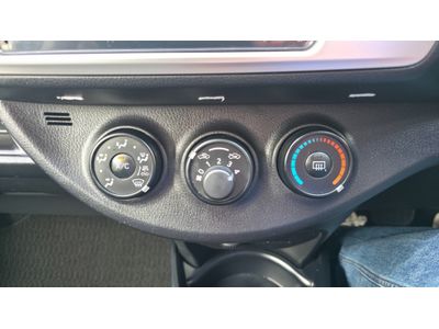 2015 Toyota Vitz
