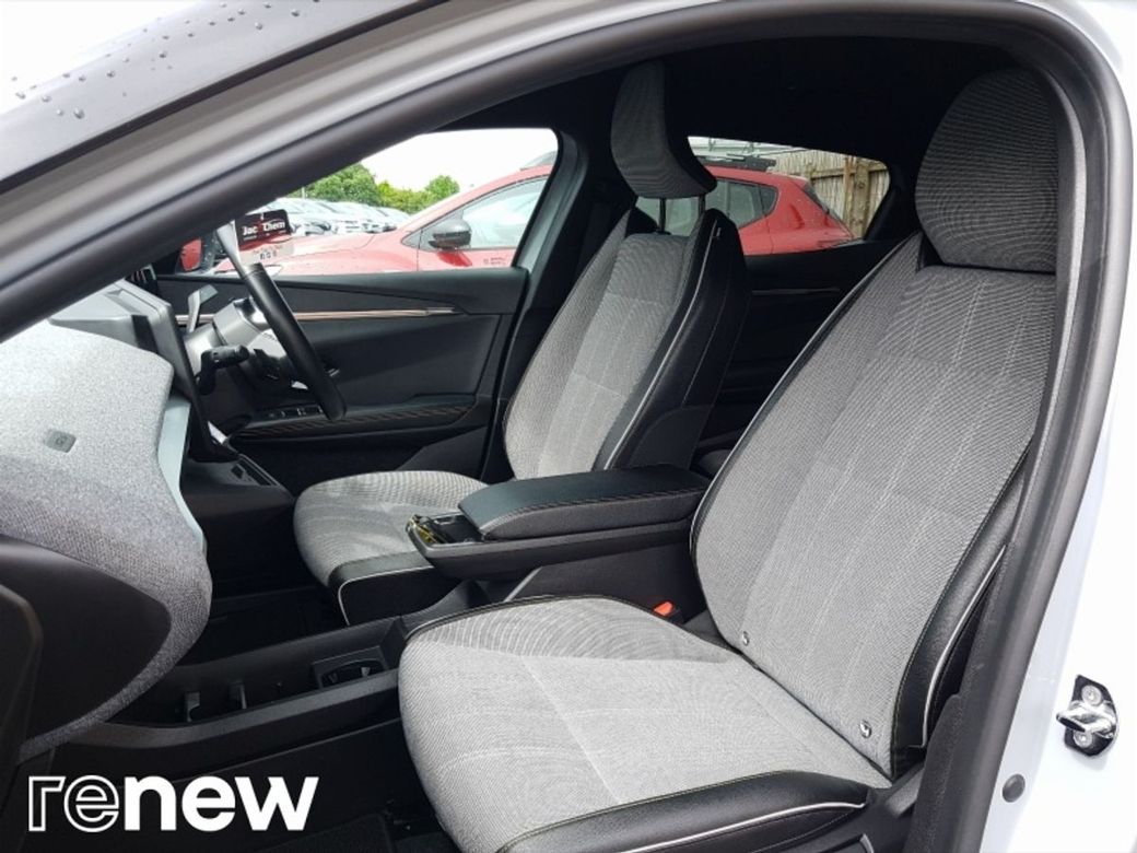 2023 Renault Megane E-Tech