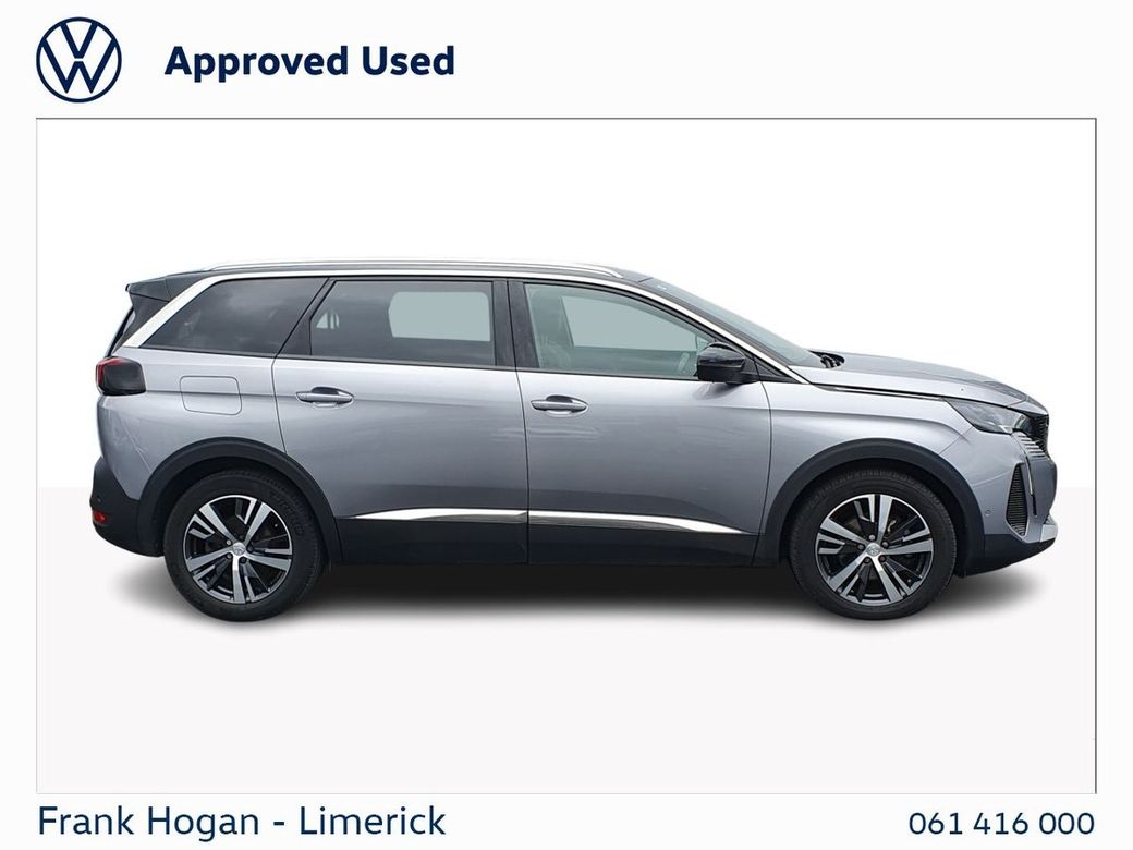 2023 Peugeot 5008