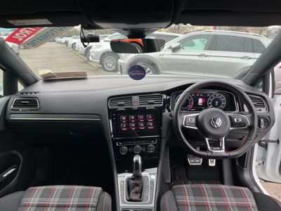 2018 Volkswagen Golf