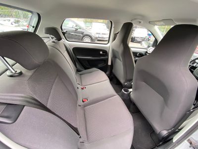 2015 Volkswagen up!