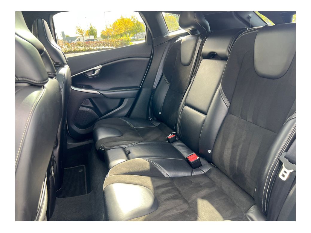 2014 Volvo V40