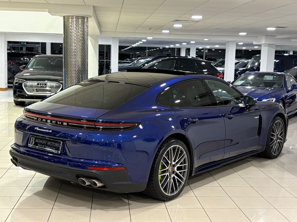 2024 Porsche Panamera