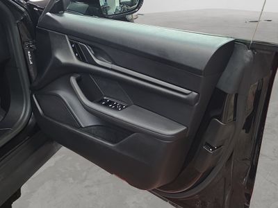 2023 Porsche Taycan