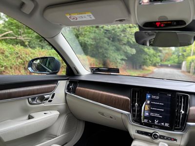 2021 Volvo S90