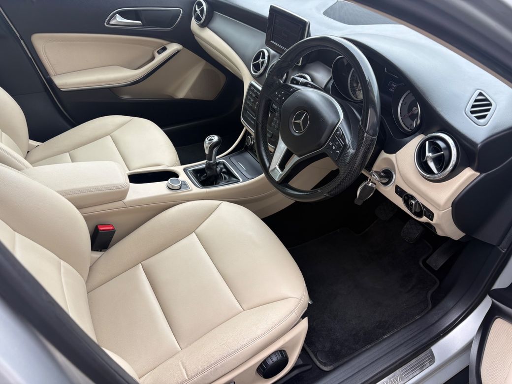 2015 Mercedes-Benz GLA Class