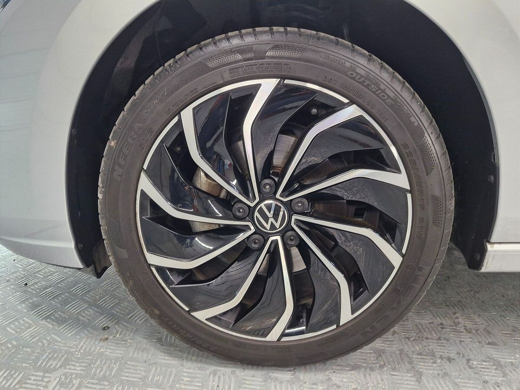 2024 Volkswagen Golf