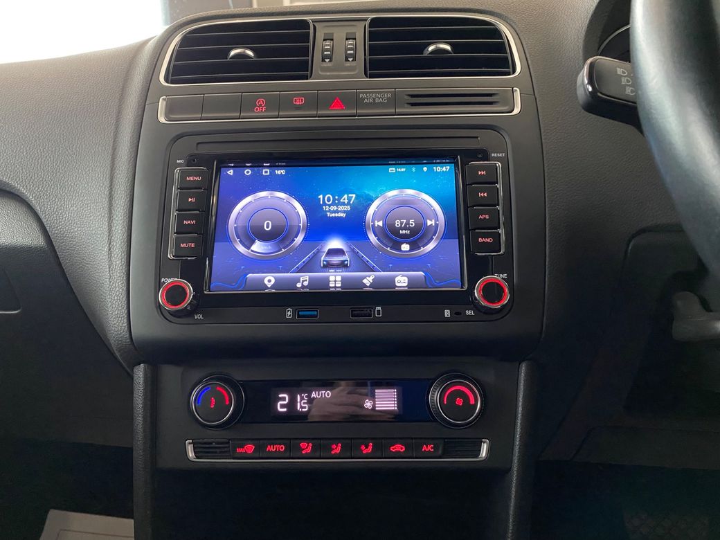 2017 Volkswagen Polo