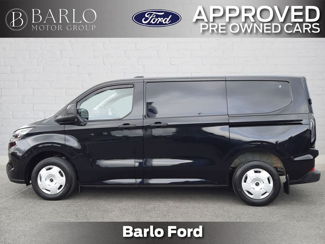 2024 Ford Transit Custom